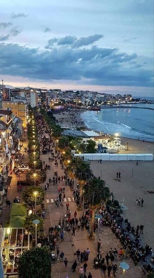 Appartamento La Dolce Vita Crotone Zewnętrze zdjęcie